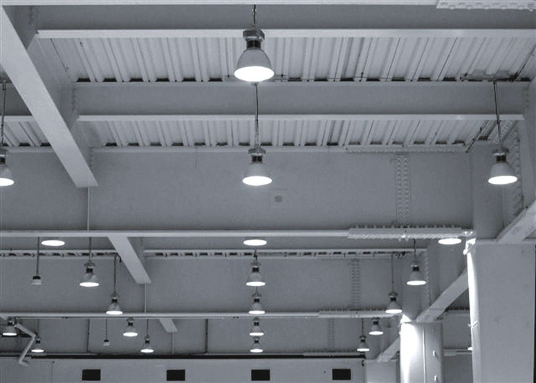 ضوء المصنع المثبت على الحائط ضوء المصنع المثبت على الحائط